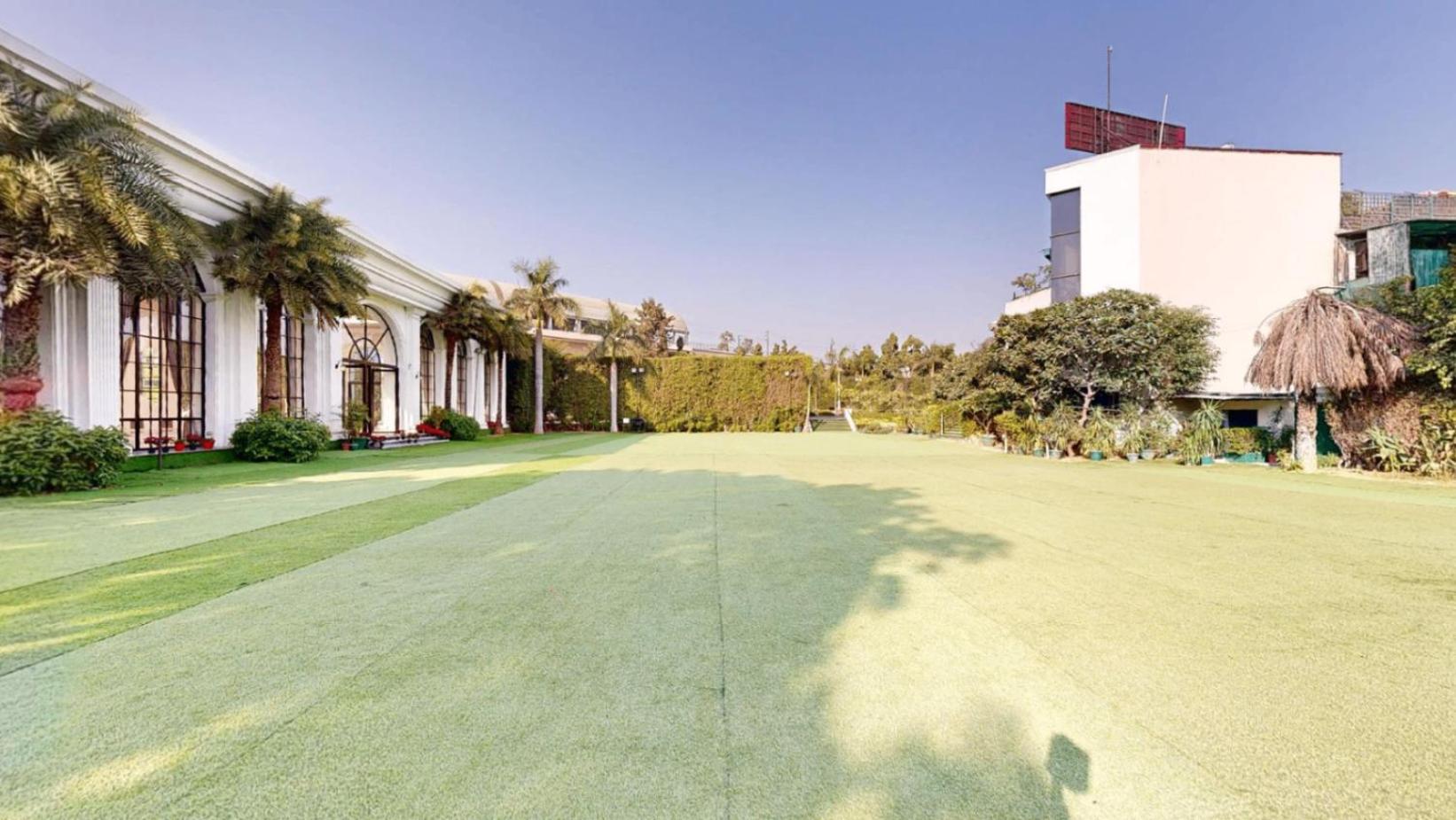 Luxera Hotels & Resorts New Delhi Exterior photo
